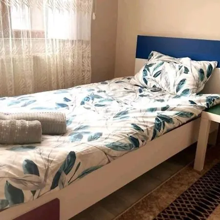 Apartamento Zeytinburnu Merkez 2+1 Estambul