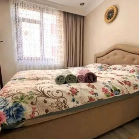 Apartamento Zeytinburnu Merkez 2+1 *