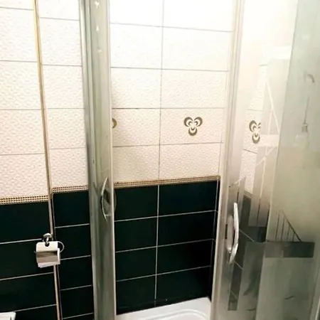 Zeytinburnu Merkez 2+1 * Estambul