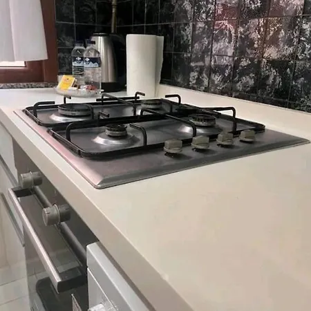 Zeytinburnu Merkez 2+1 דירה